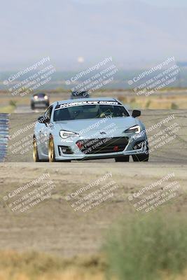 media/Sep-14-2025-Speed Ventures (Sun) [[b2951cd086]]/Green/Session 2 (Grapevine)/